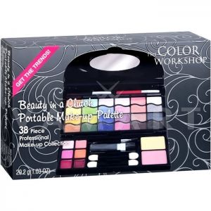 Markwins The Color Workshop Beauty In A Clutch Portable Make Up Palette Козметичен комплект 38 части